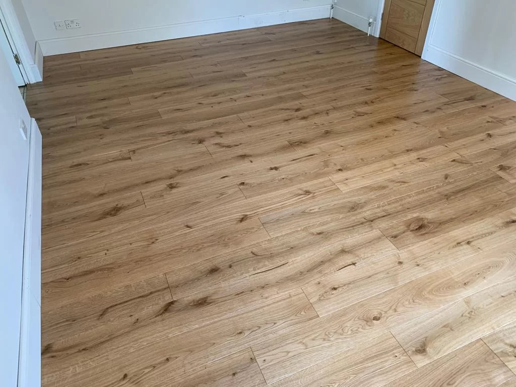 Engineering Oak planks Unfinished Micro Bevell or Square Edge Tongue & Groove size15x135x600-2200mm