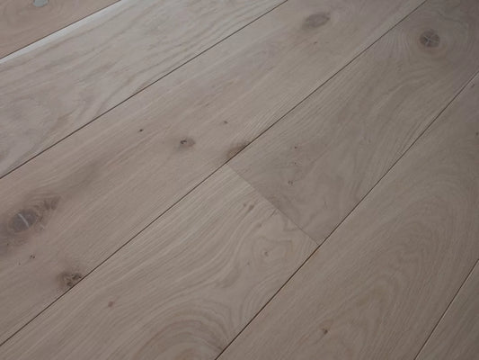 Engineering Oak planks Unfinished Micro Bevell Tongue & Groove size11x120x1000-1200mm