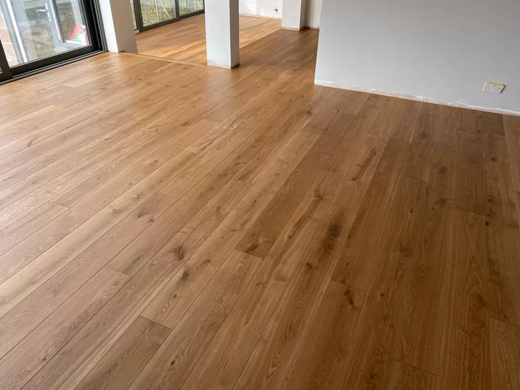 Engineering Oak planks Unfinished Micro Bevell Tongue & Groove size11x180x1500-2200mm