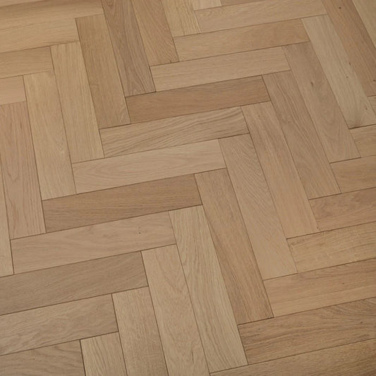 Herringbone Engineered Oak Parquet blocks, size 15/4x90x400mm AB Grade Invisible Oiled