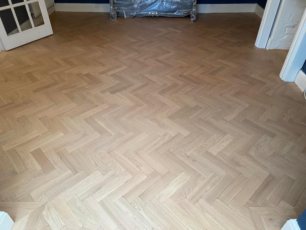 Prime Solid Oak Parquet Blocks Tumbled Tongue & Groove Unfinished size 16/22 x 70x280mm