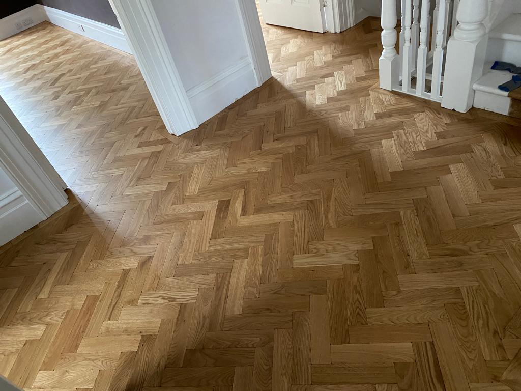 Rustic Solid Oak Parquet Blocks Tumbled Tongue & Groove Hardwax Oil size 16/22 x 70x280mm