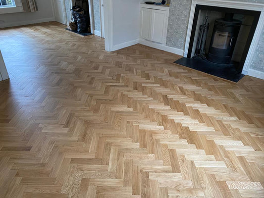 Rustic Solid Oak Parquet Blocks Tumbled Tongue & Groove Hardwax Oil size 16/22 x 70x280mm